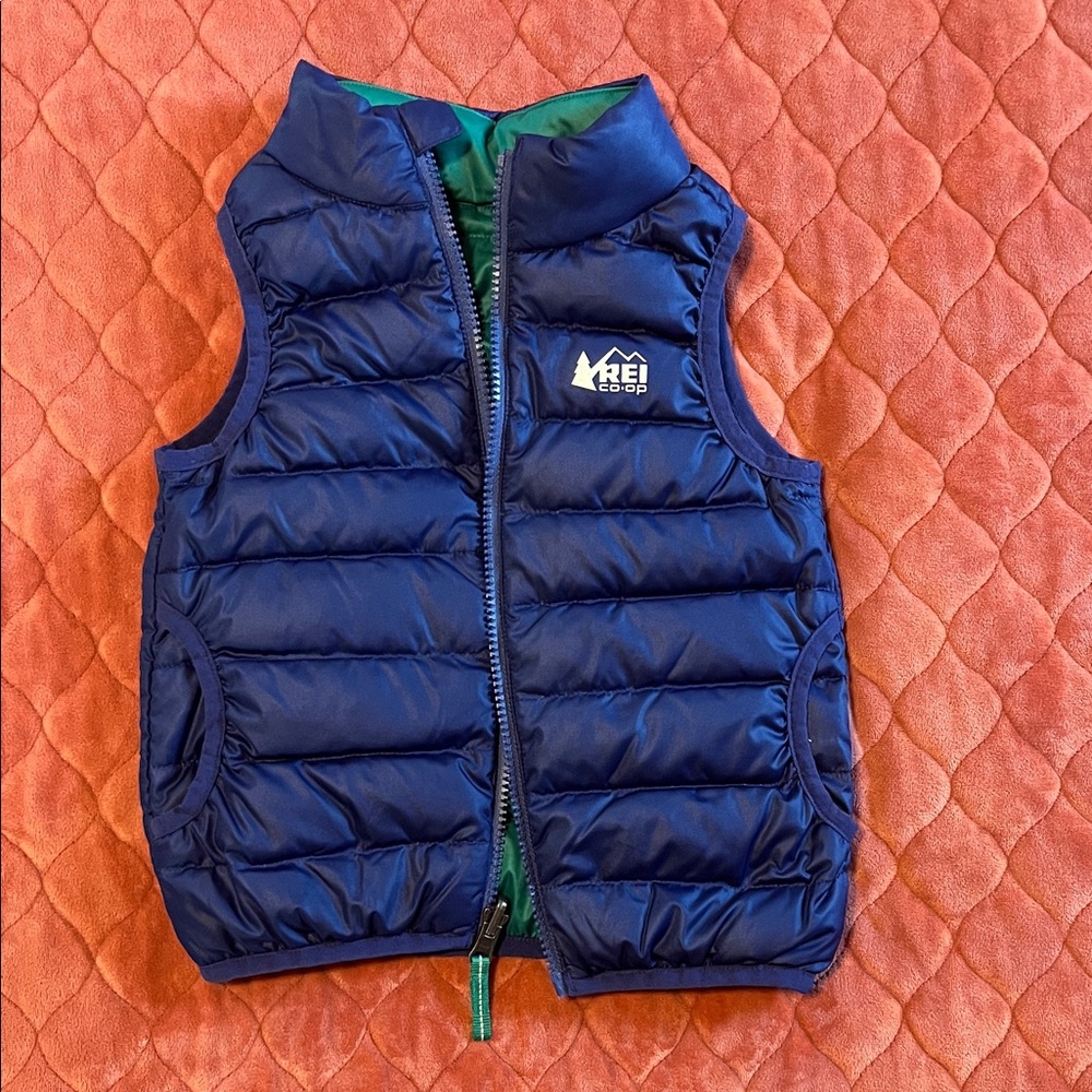 REI Kids Navy and Green Puffer Vest